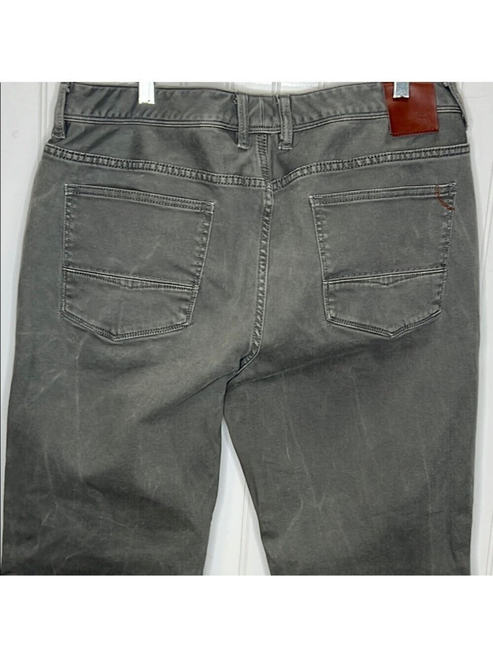 Tommy Bahama Antigua Cove Gray Men Jeans Size 36X30 - Picture 6 of 11